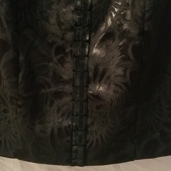 Luxe by Carmen Marc Valvo V-Neck Black Dress - Picture 7 of 8